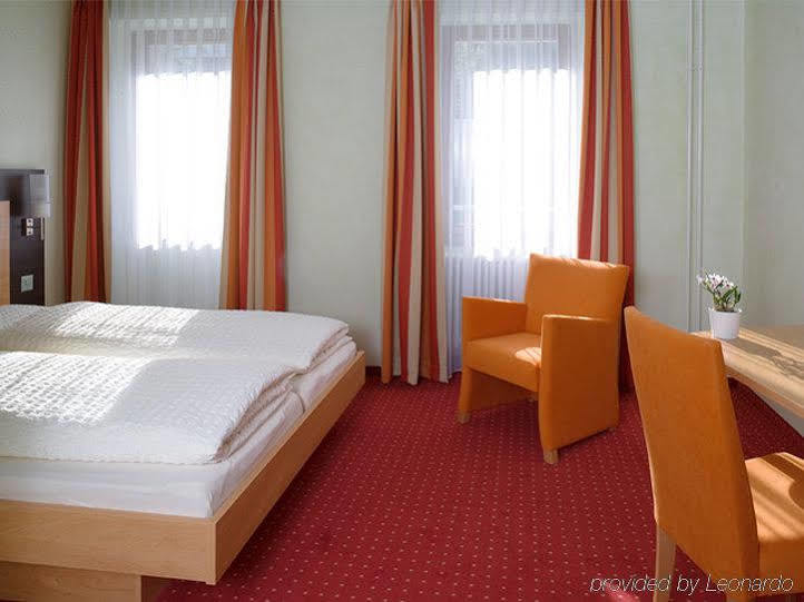 Boutique Und Bier Hotel Des Alpes Fiesch Habitación foto